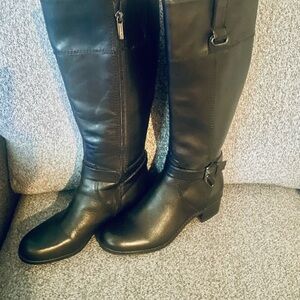 Bandolino Black Heeled Boots